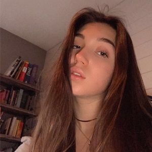 Meet your Posher, Moira